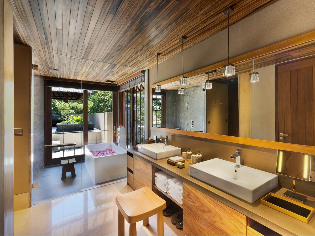 Bulan Garden Pool Access Villa