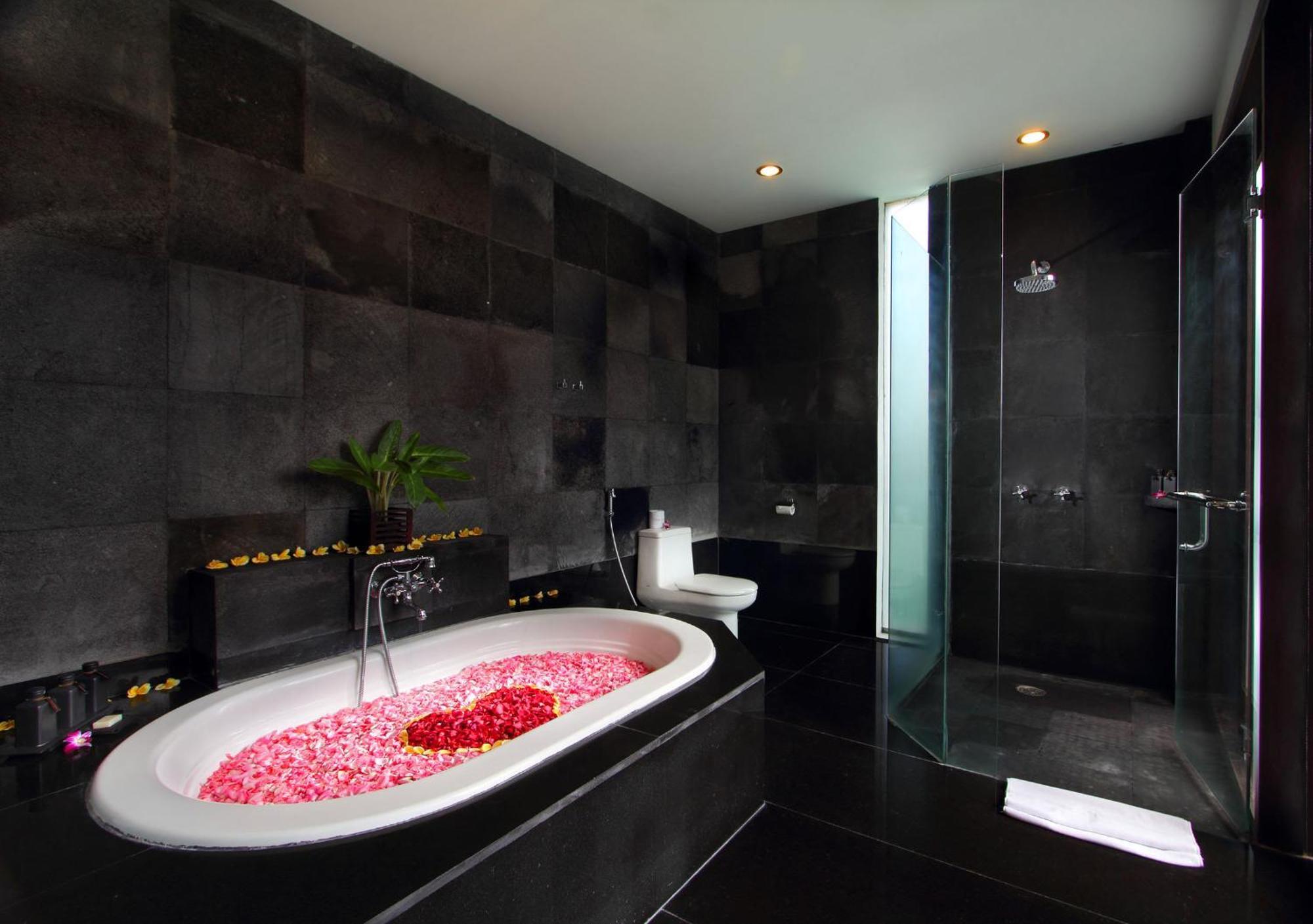 Lagoon Access Pool Villa