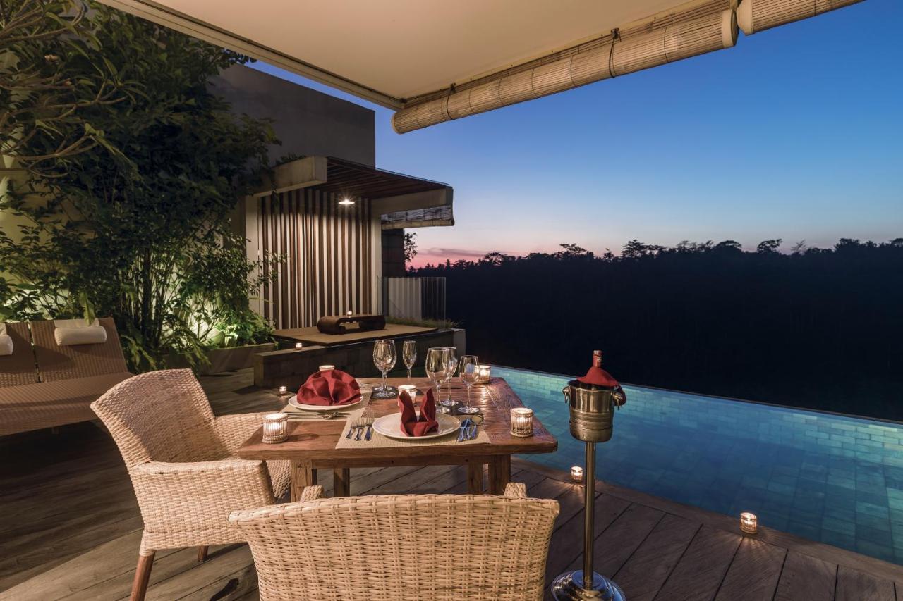 Royal One-Bedroom Two-Storey Pool Villa Jacuzzi One-Time Floating