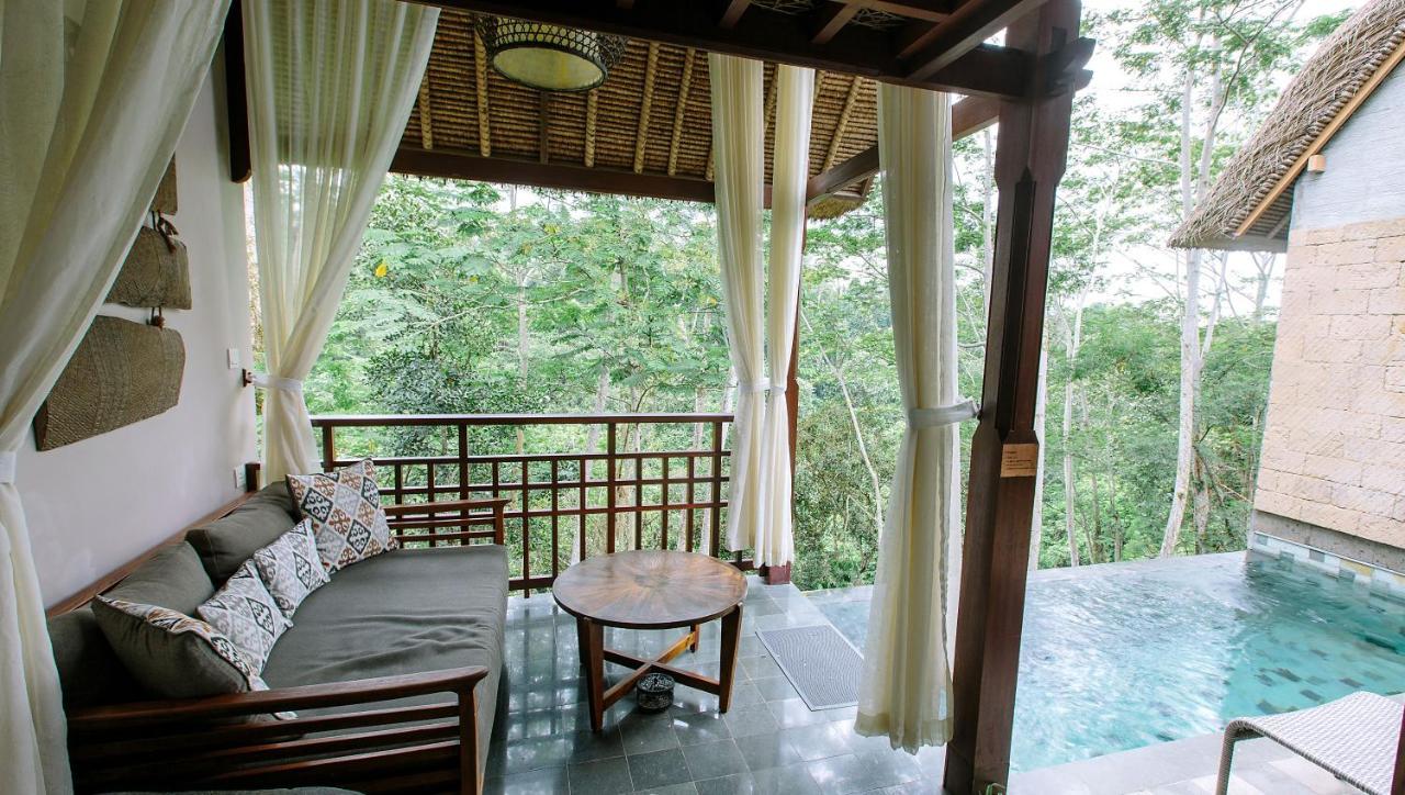 Valley View Personal Plunge Pool Villa Benefit