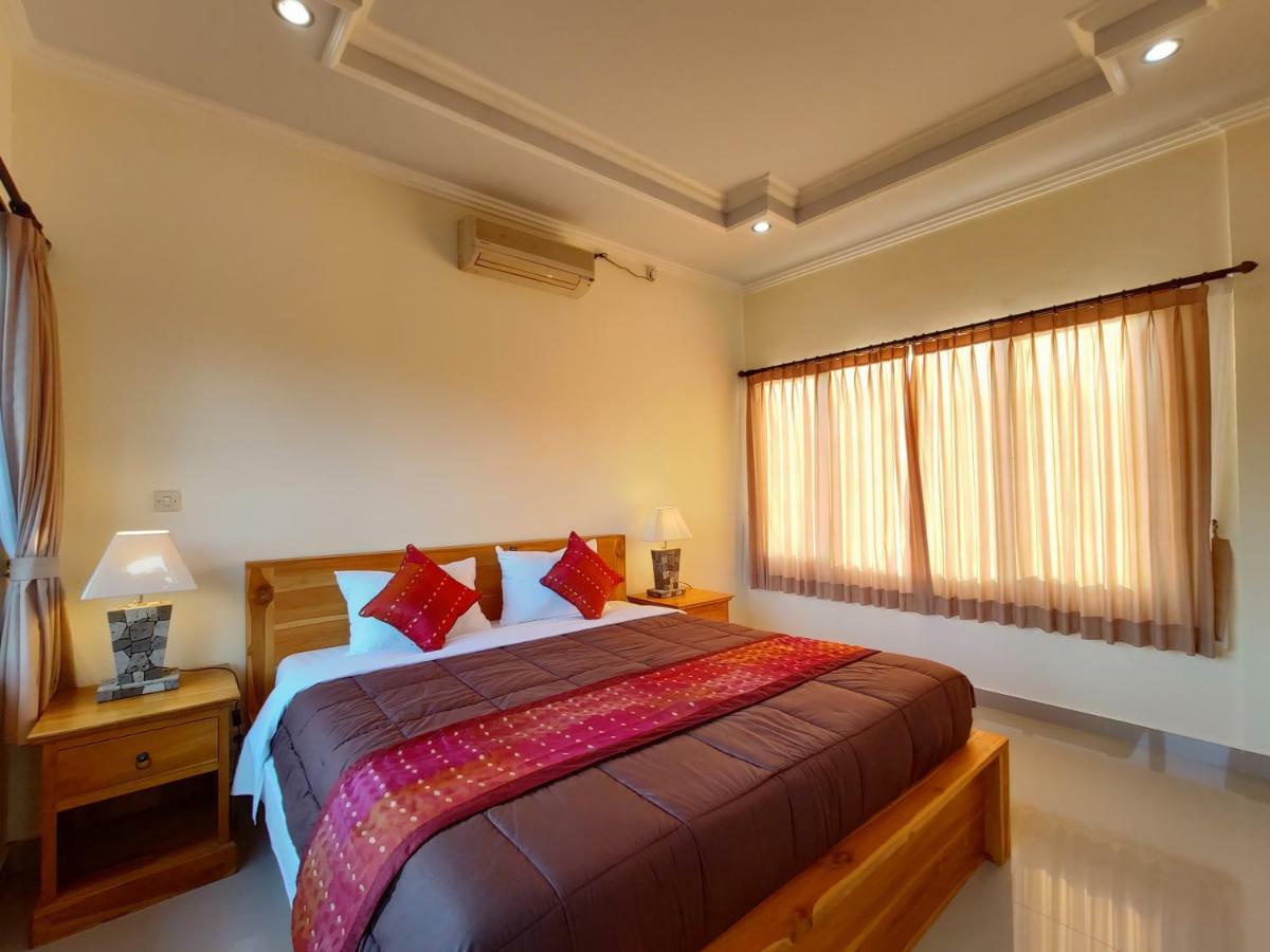 Deluxe Double Room Shower