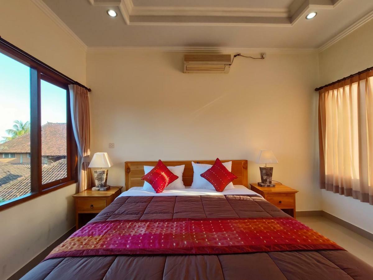 Deluxe Double Room Shower