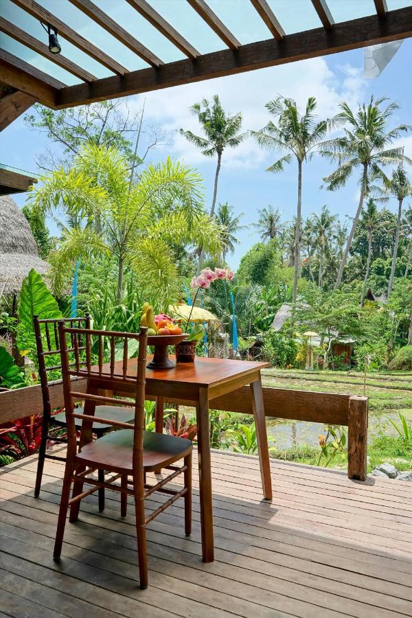 Vila Ethnic 2-Kamar Tidur dengan Kolam Renang Kecil