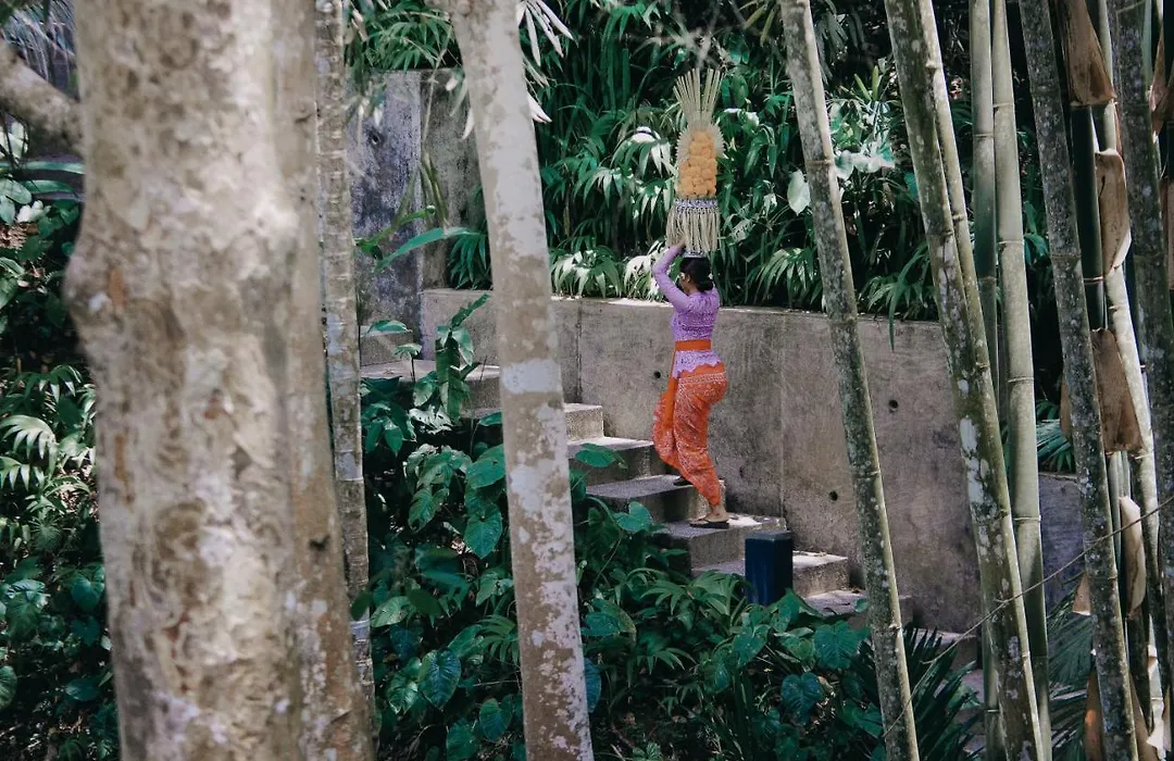 Uma Giri Villas Ubud By Genuinehost-1