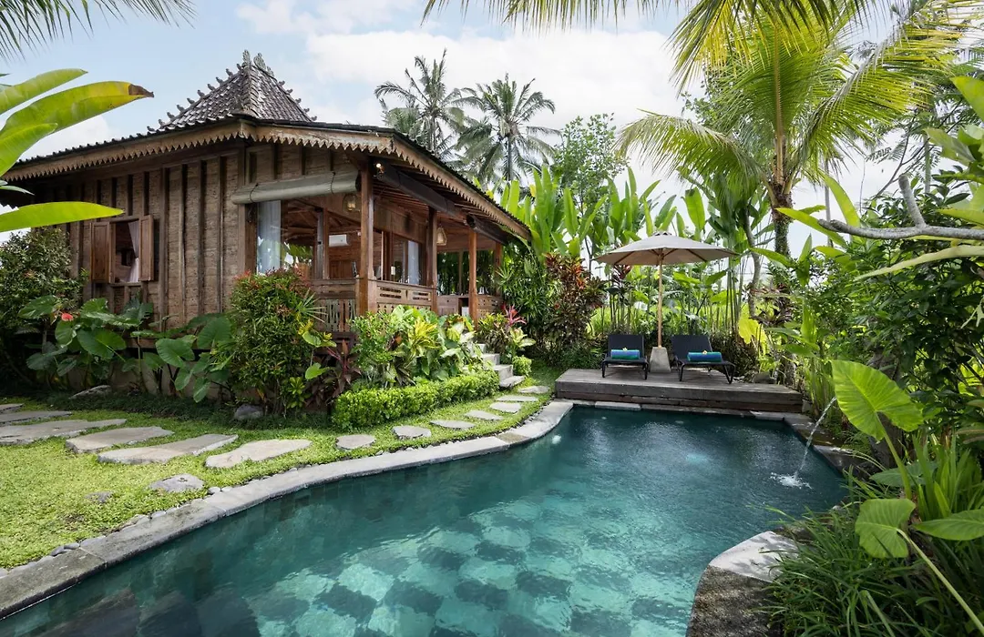 Santris Villas By Genuinehost-1