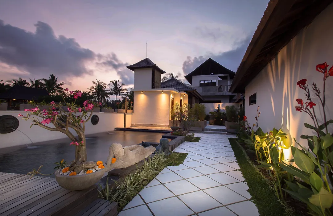 Solo Villas & Retreat-1