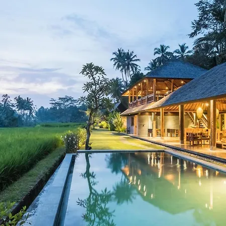 Benisari Batik Garden Cottage-2