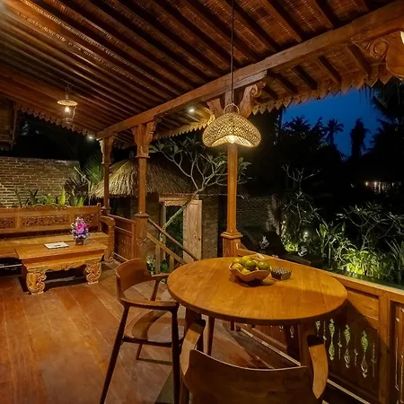 Bubu Mesari Ubud Villa-3
