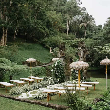 Dua Dari, A Residence By Hadiprana-3