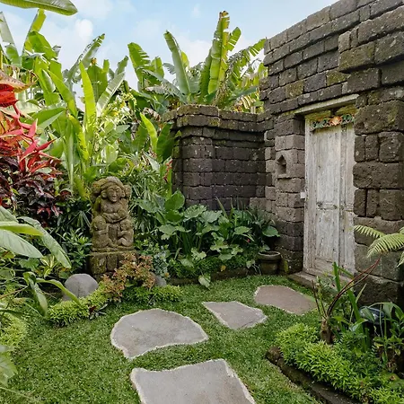 Pratiwi Ubud Villa-2