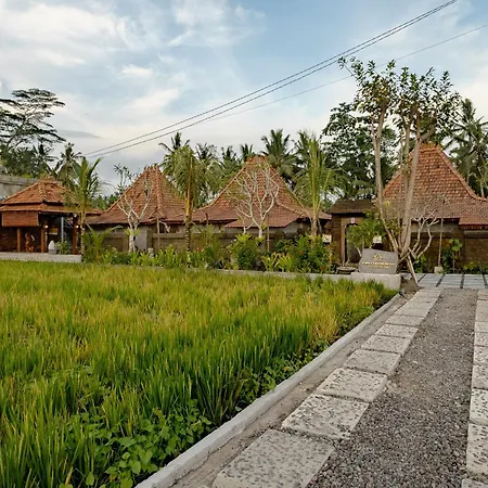 Kubu Cemcem Mesari Private Villas-3