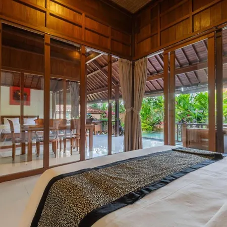 Sari Bamboo Bungalows-2