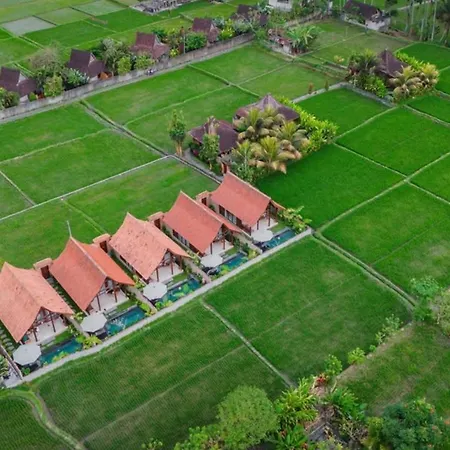 Santris Villas By Genuinehost-2