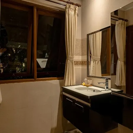 Bumbung Sari Villa-2