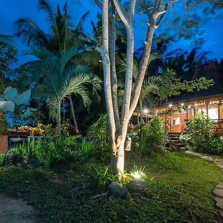 Villa Uma Anyar- Joglo Uma-2