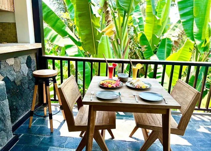 Widya Luxury House