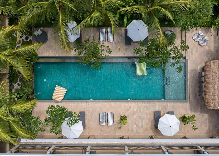 Kahayana Suites
