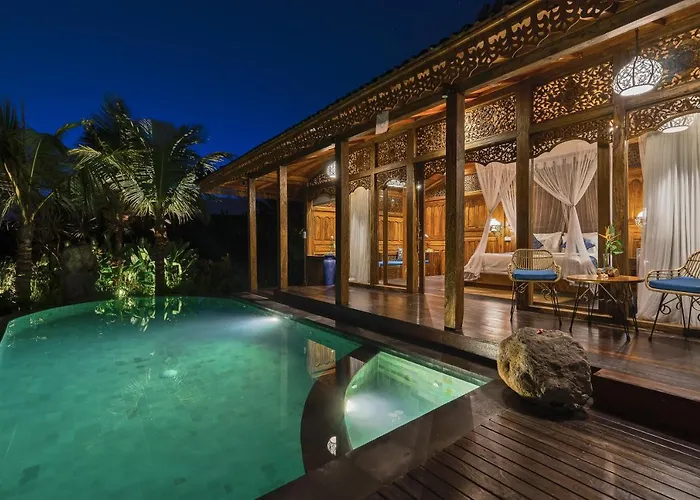 Airsania Ubud Antique Villas