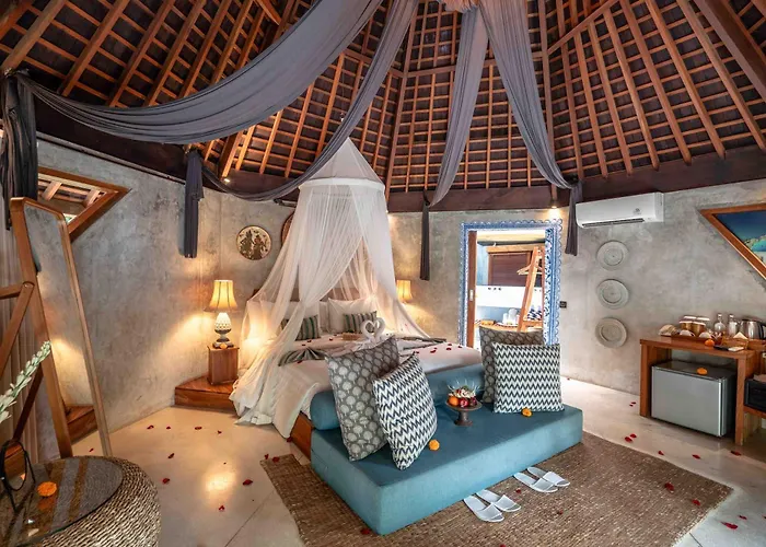 The Sender Pool Suites