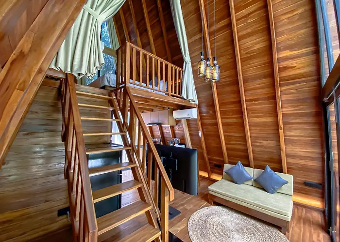 Hidden Den Villa Ubud