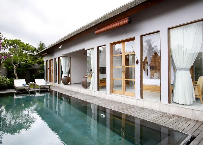 Villa Kayu Lama