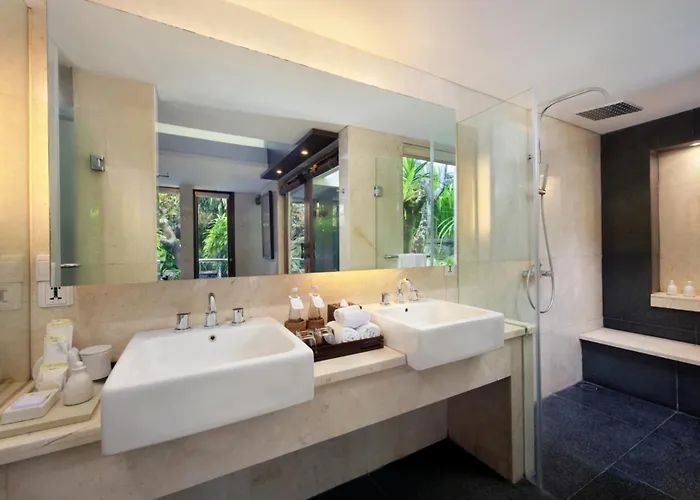 Royal Kamuela Villas & Suites At Monkey Forest Ubud - Adult Only